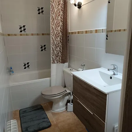 Agreable Confort レ・ザングル